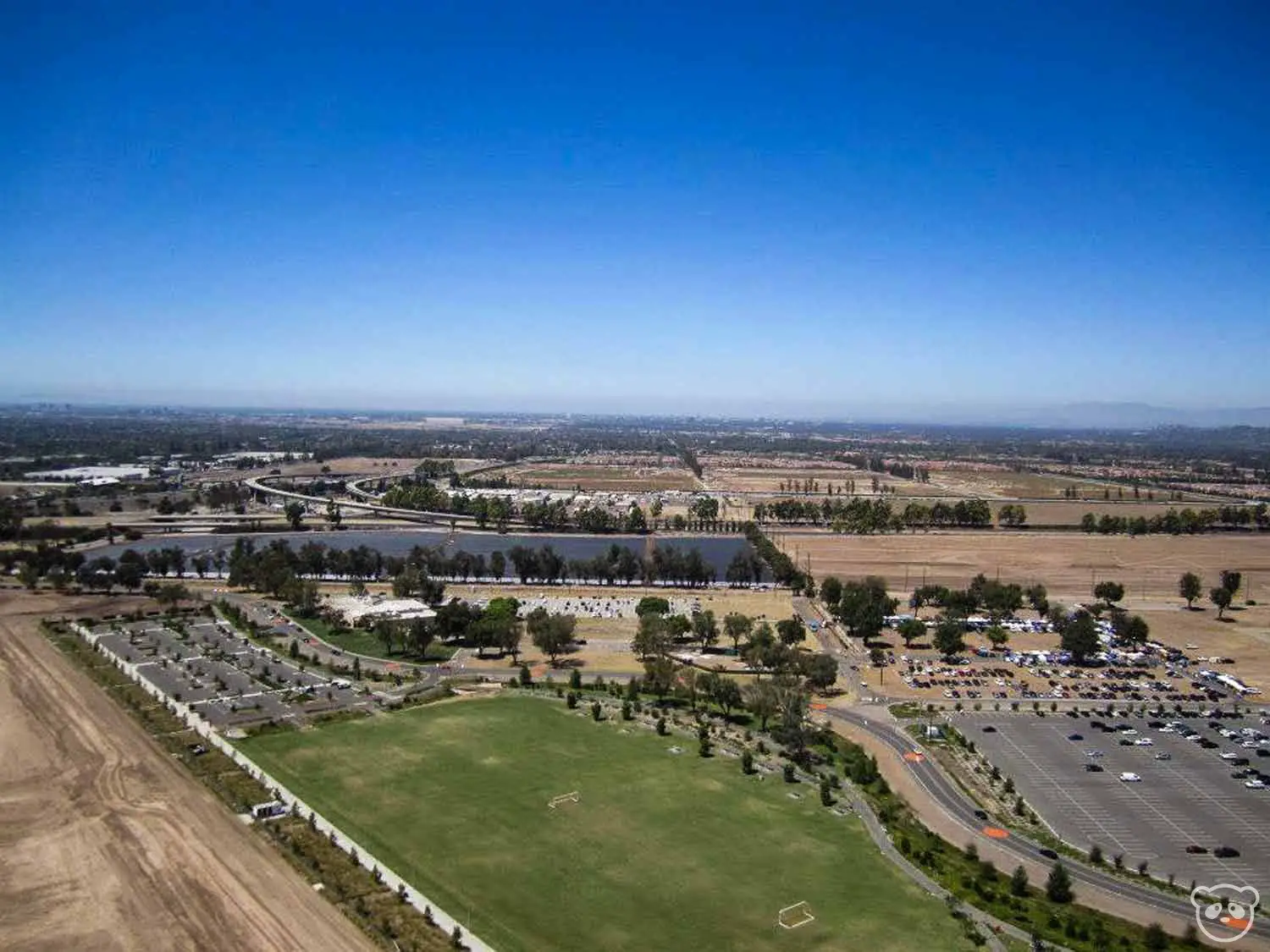 View of the city of Irvine from the sky.