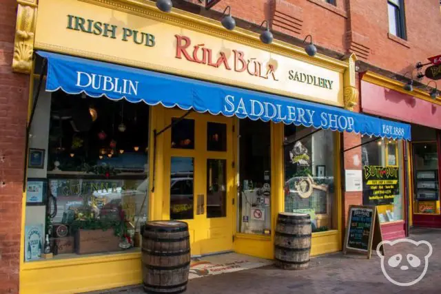 Storefront of the Rula Bula Irish pub.