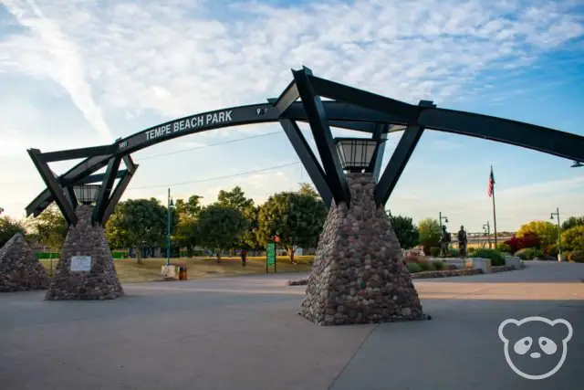 Entrance to Tempe Beach Park with a sign for Tempe Beach Park